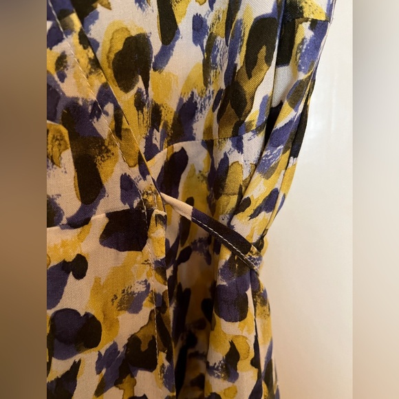 Velvet by Graham & Spencer Print Romper with Flutter Sleeves - Picture 3 of 12